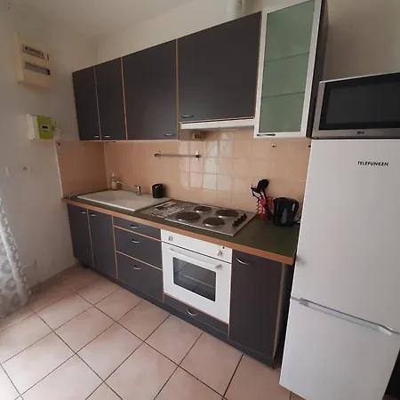 Appartement Maison De Lole 2 *